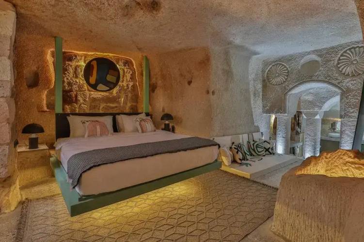 Eka Cave Maison