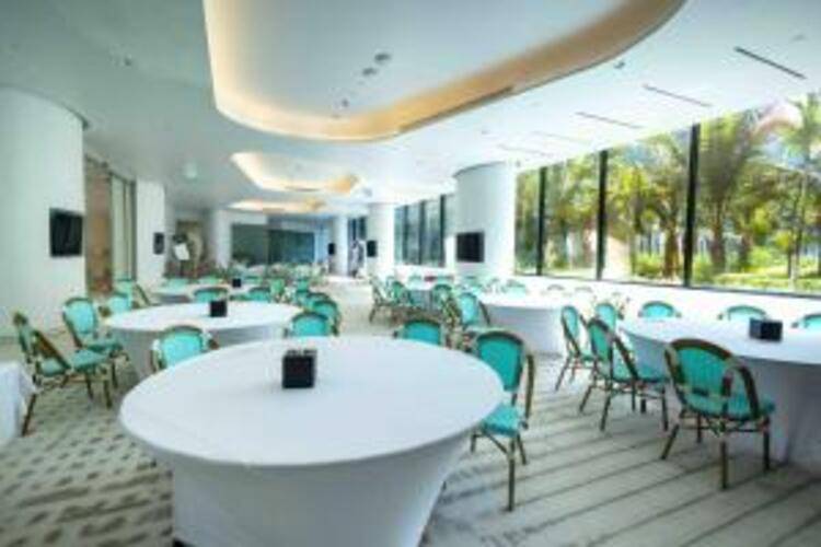 Voco Dubai Nice The Heart Of Europe By Ihg