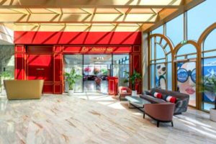 Voco Dubai Nice The Heart Of Europe By Ihg