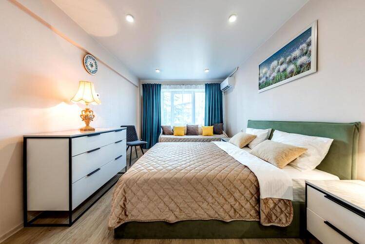 Апартаменты На Улице Учительская 24