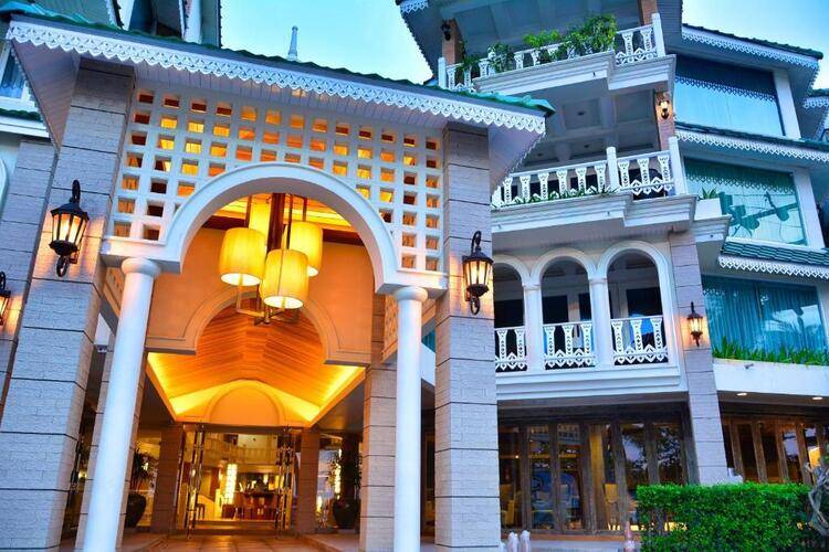 The Taksim Royal Beach Hotel