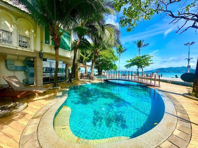 The Taksim Royal Beach Hotel