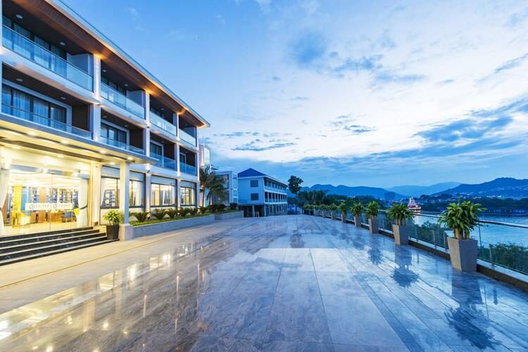 Paradise Resort Nha Trang