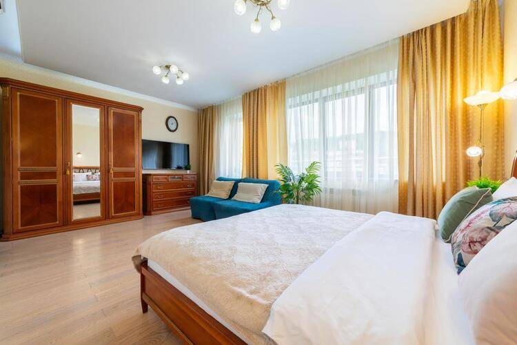 Апартаменты На Проспекте Курортный 92/5