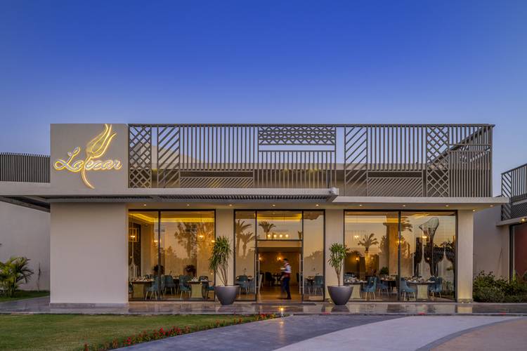 Rixos Premium Magawish Bay View