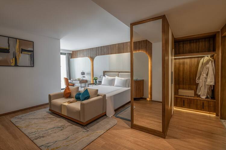 Rixos Premium Magawish Bay View