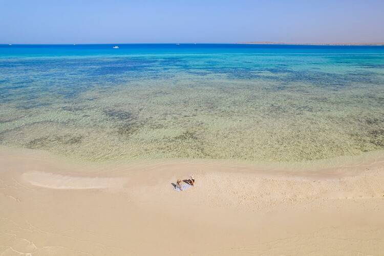 Rixos Premium Magawish Bay View