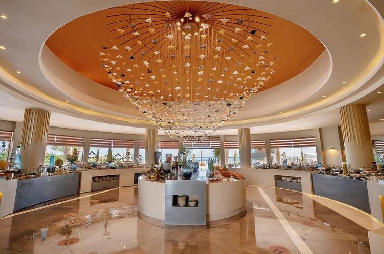 Rixos Premium Magawish Bay View