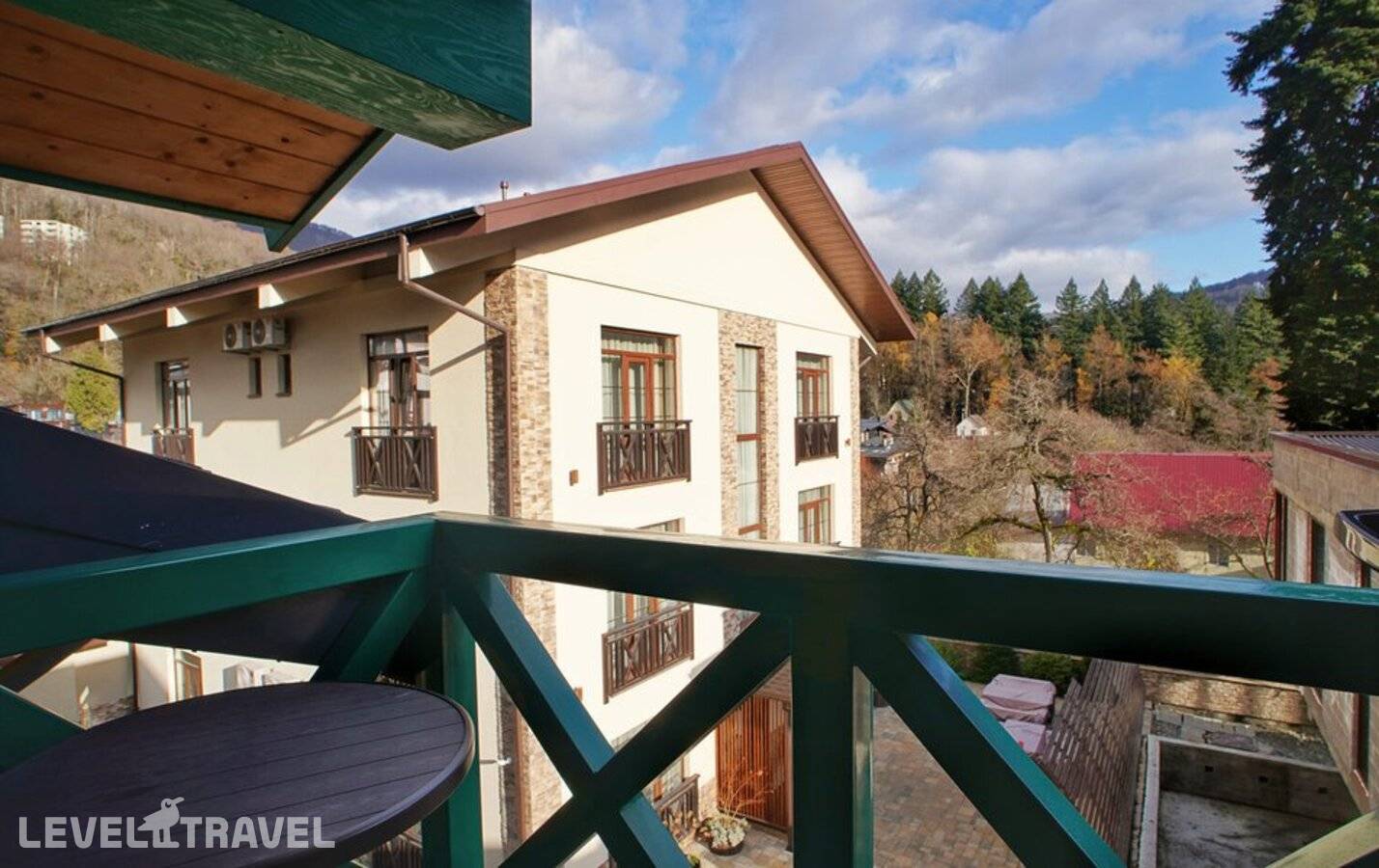 фотографии отеля Жить В Горах На Защитников Кавказа 114 в Россия(Красная Поляна) - фото №24