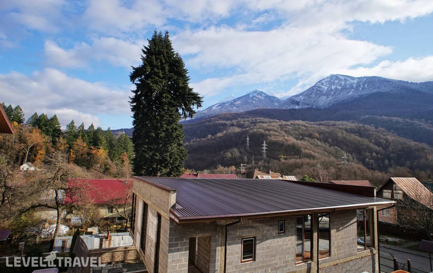 фотографии отеля Жить В Горах На Защитников Кавказа 114 в Россия(Красная Поляна) - фото №25