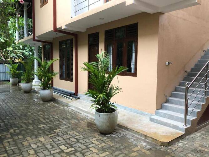 Kumara Guest House & Apartment