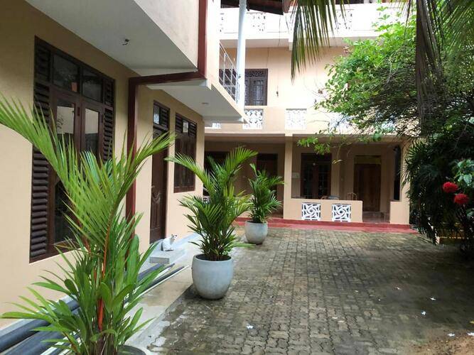 Kumara Guest House & Apartment