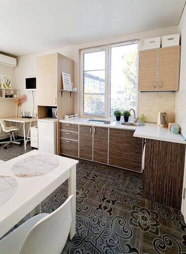 Апартаменты На Улице Молодогвардейская 2/7а