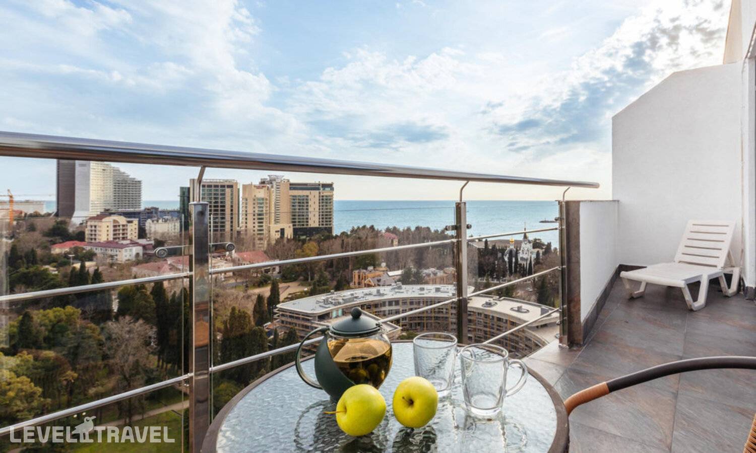 Отель Апартаменты На Улице Первомайская — Сочи, Россия