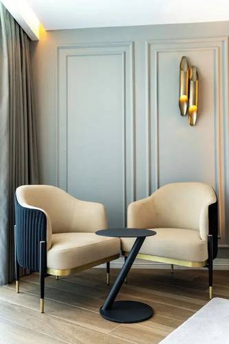 Qlusive Hotel