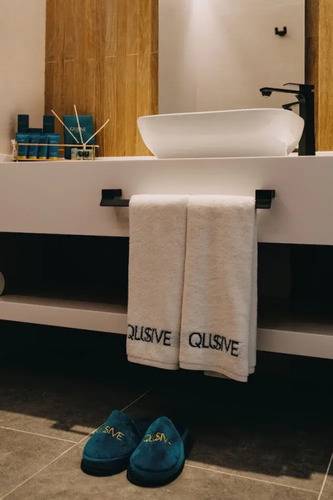 Qlusive Hotel