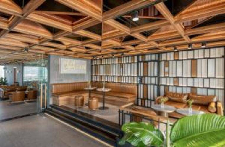 Phuc Long Luxury Hotel