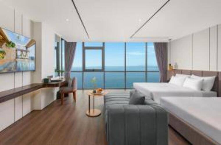 Phuc Long Luxury Hotel
