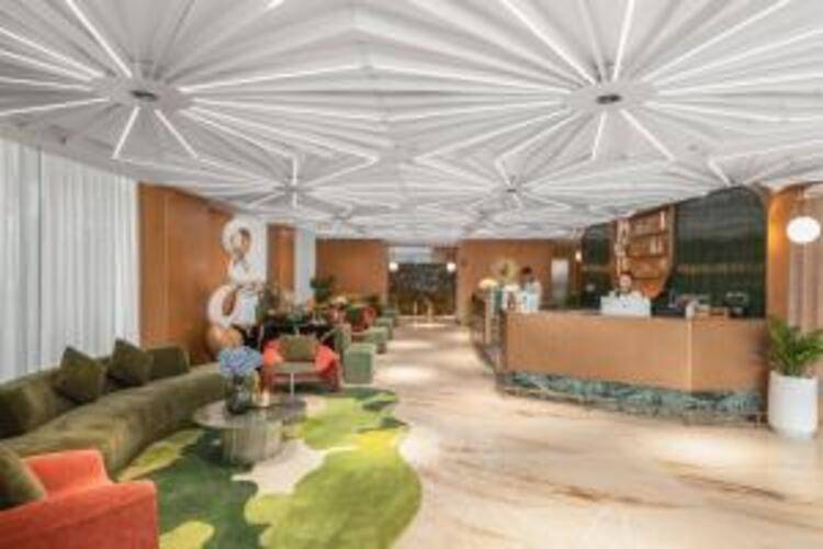 Phuc Long Luxury Hotel