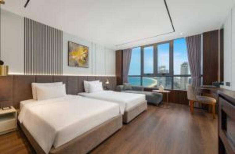 Phuc Long Luxury Hotel