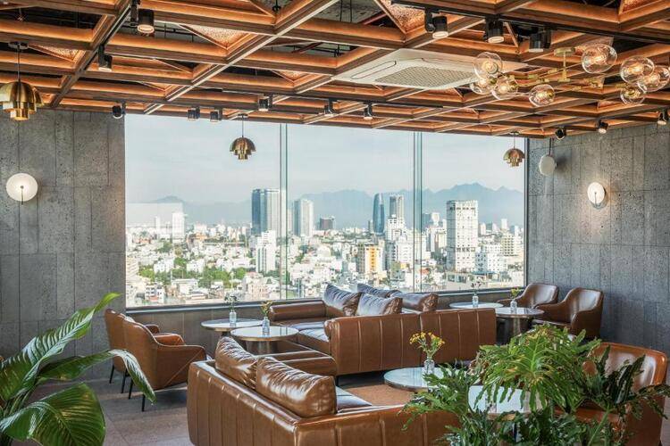 Phuc Long Luxury Hotel