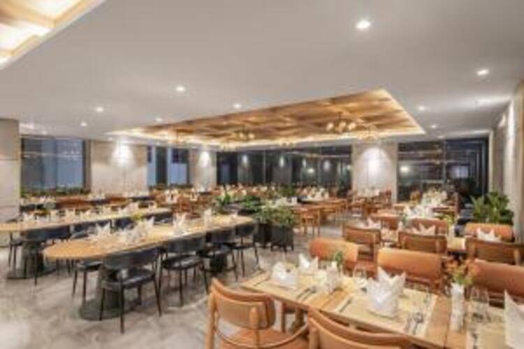 Phuc Long Luxury Hotel