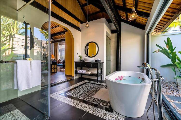 Bliss Hoi An Beach Resort & Wellness