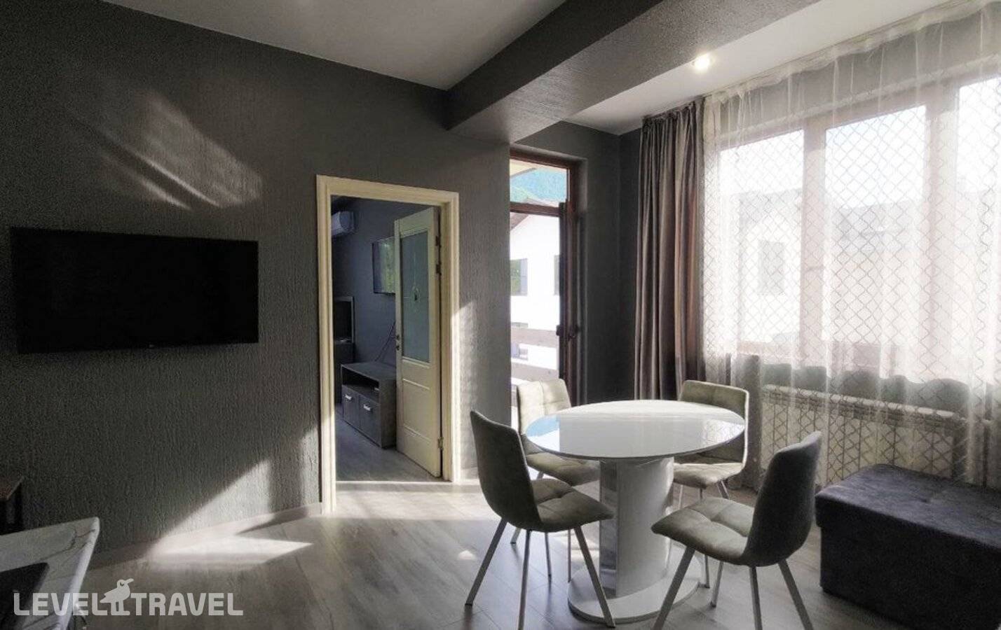 фотографии отеля Жить В Горах На Турчинского 85 Апартаменты в Россия(Красная Поляна) - фото №9