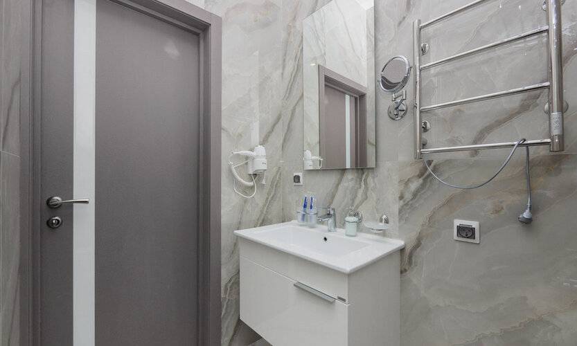 На Учительской 5