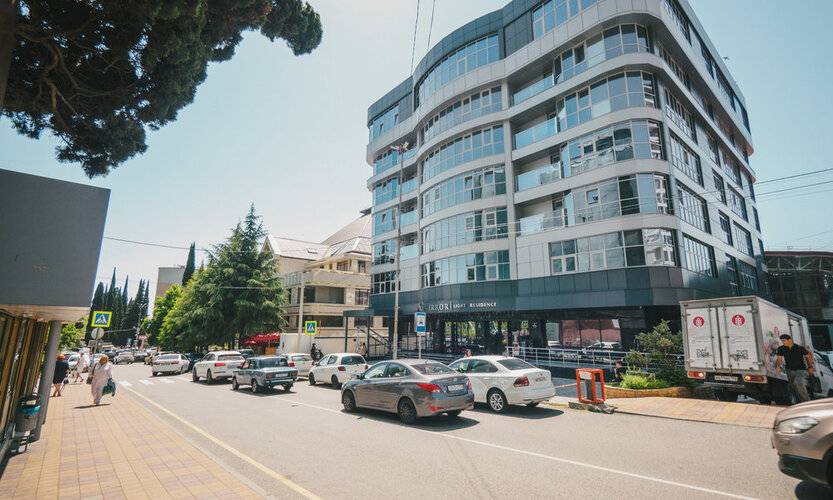 На Учительской 5