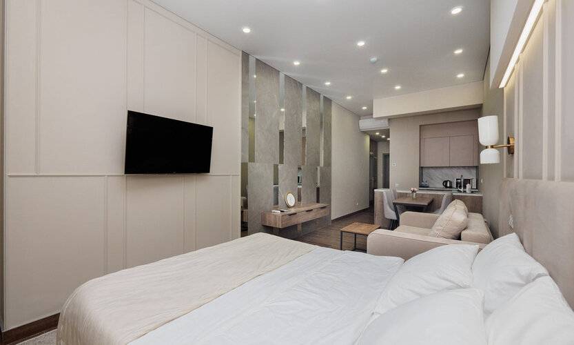 На Учительской 5