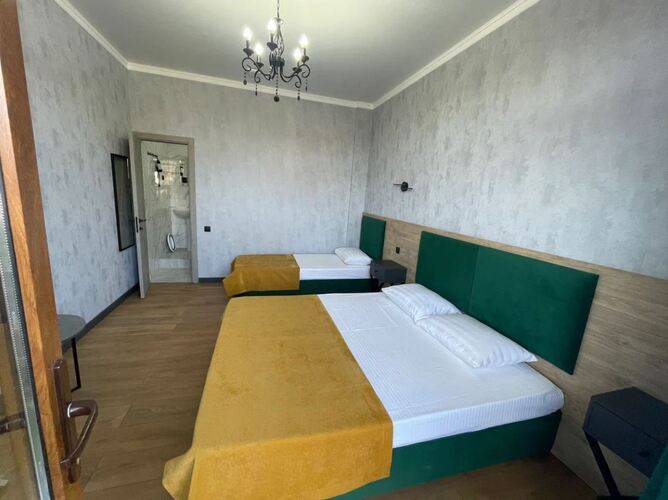 У Анны