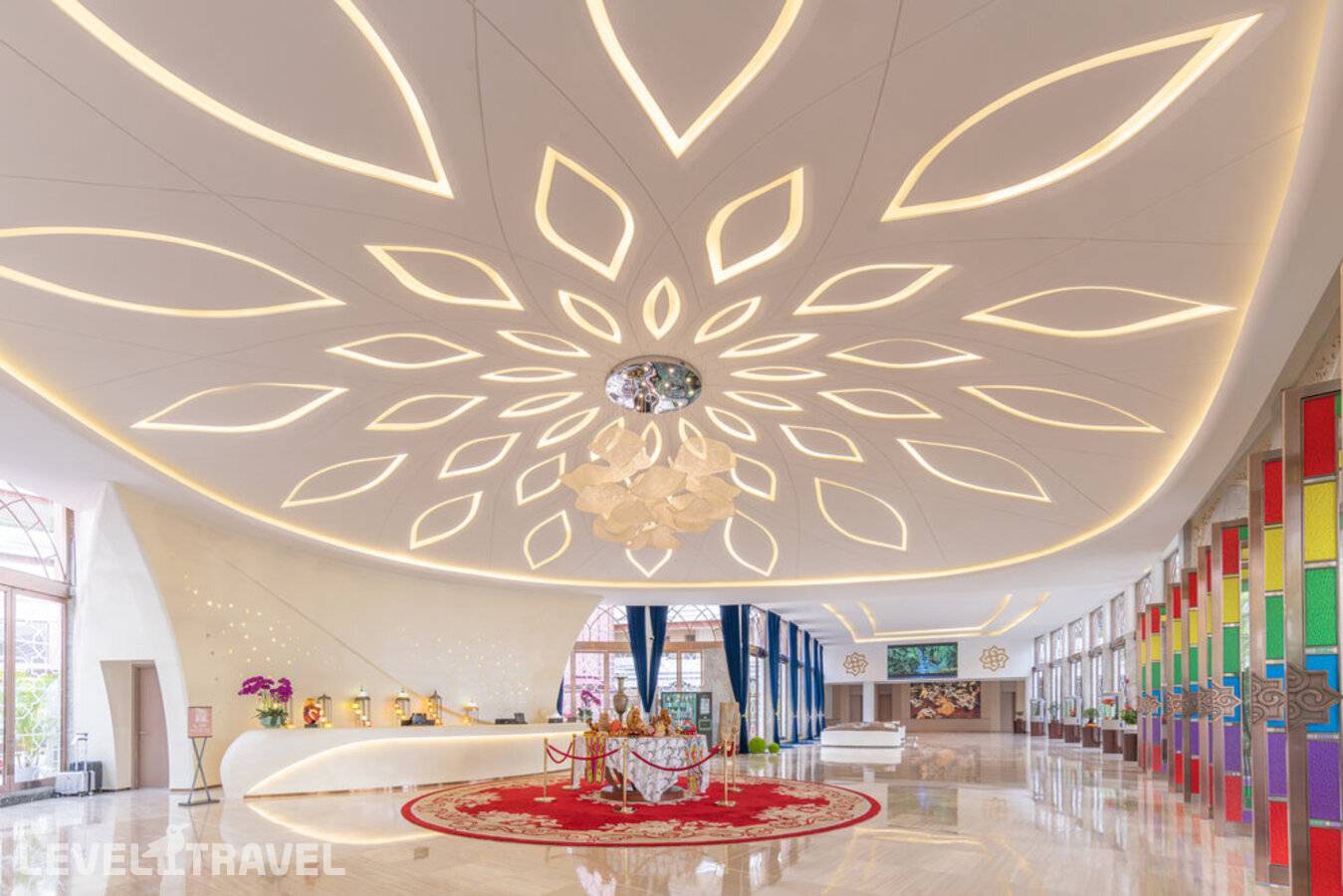 Xinjiang Plaza Holiday Hotel — фото 4