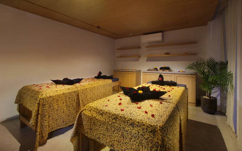 Nadi Hotel Legian