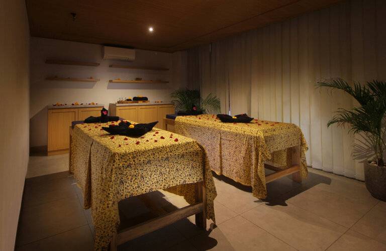 Nadi Hotel Legian