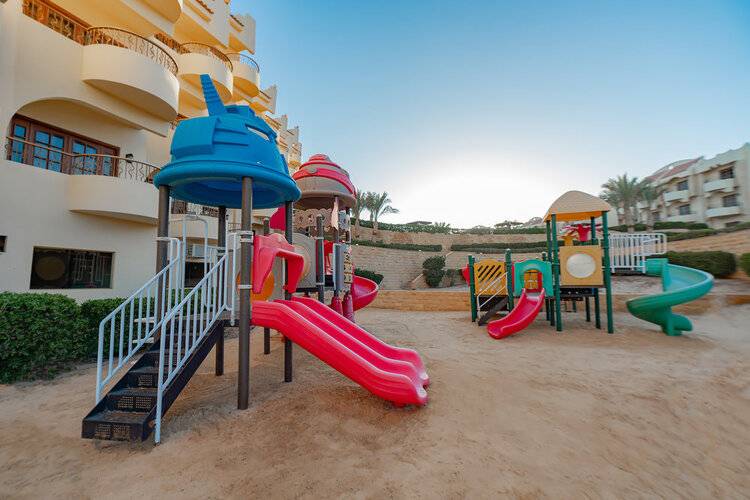 Life Resorts Coral Hills Beach & Spa