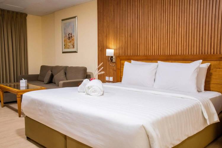 Sandy Beach Hotel And Resort