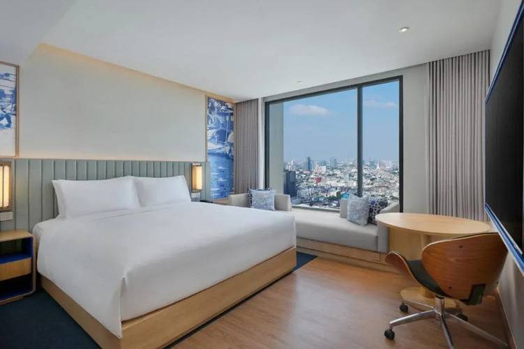 Hilton Garden Inn Bangkok Riverside