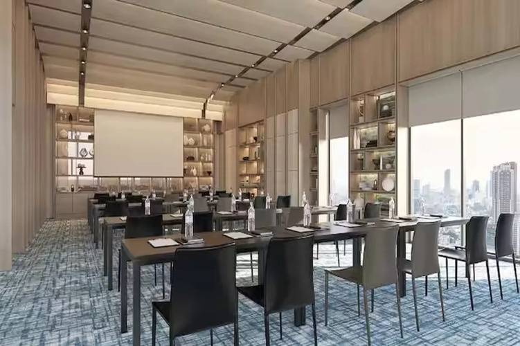 Hilton Garden Inn Bangkok Riverside