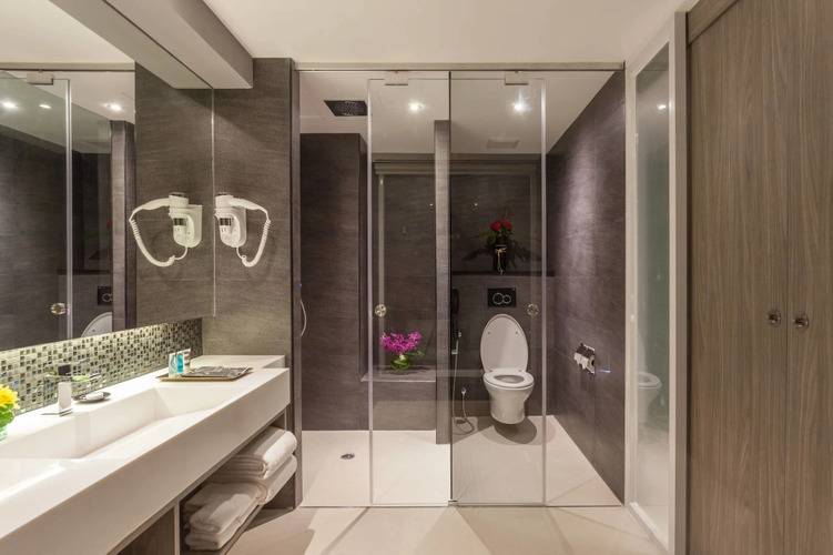 Grand 5 Hotel & Plaza Sukhumvit Bangkok
