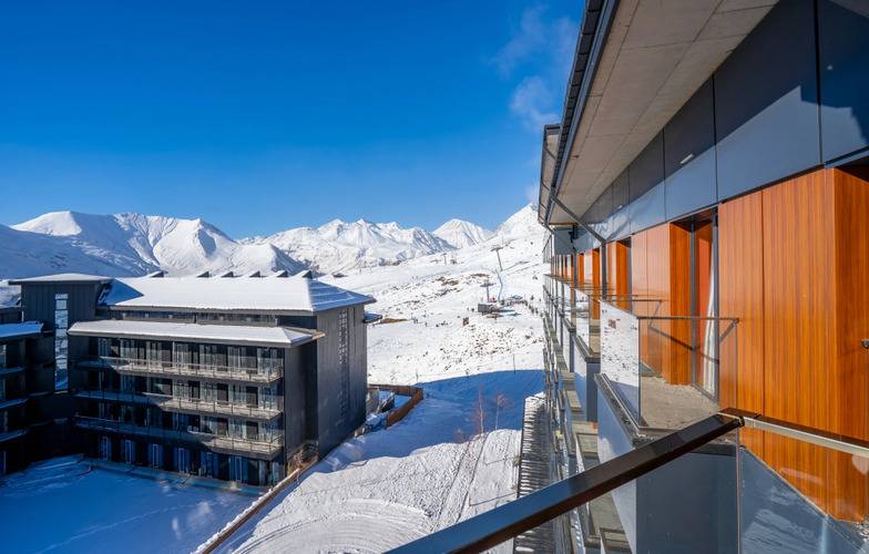 Апартаменты Просторные Апартаменты С 2 Спальнями И 2 Ванными В Здании Neo Ski-In/Ski-Out Новый Гудаури — фото 12