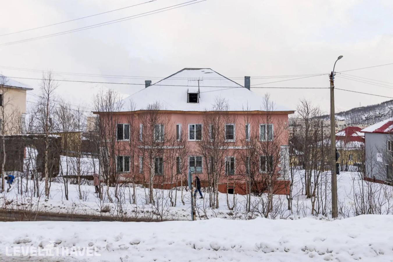 Отель Апартаменты На Улице Парковая 5 — Кировск, Россия