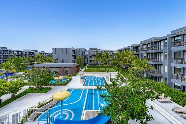 Courtyard By Marriott Phuket Chalong Bay Resort