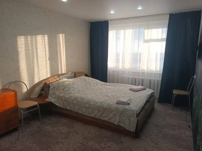 Квартира Трехкомнатная В Кировске