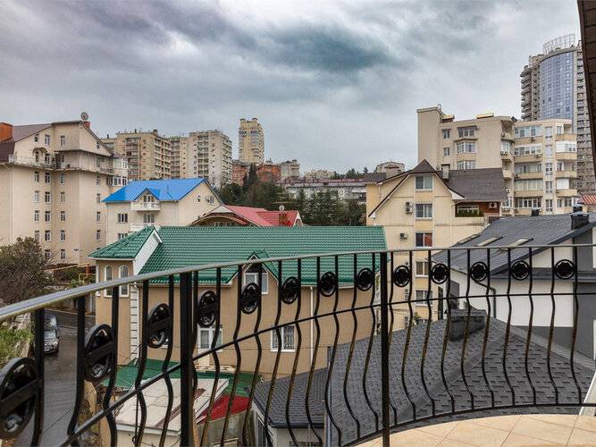 Золотой Дом