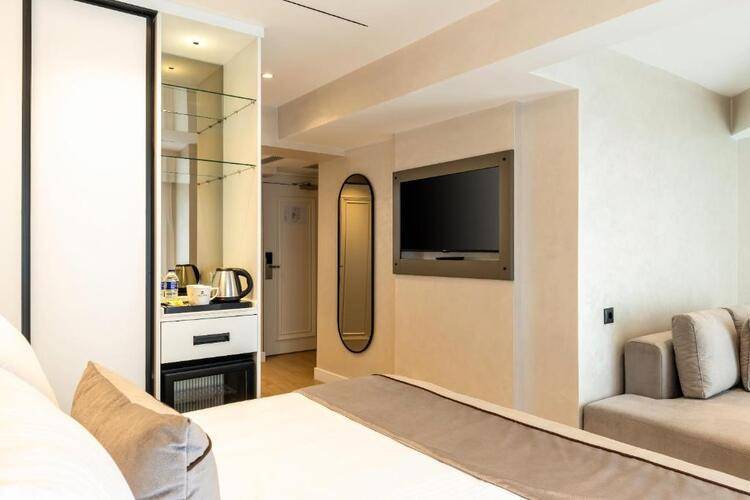 Zalel Hotels Old City