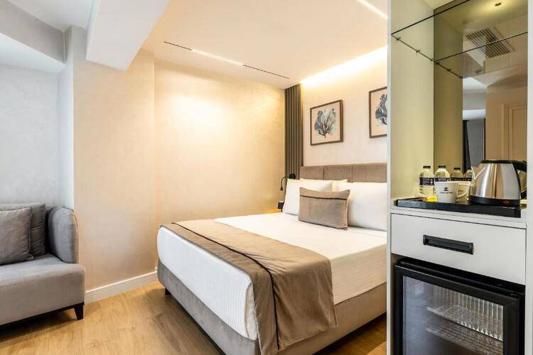 Zalel Hotels Old City