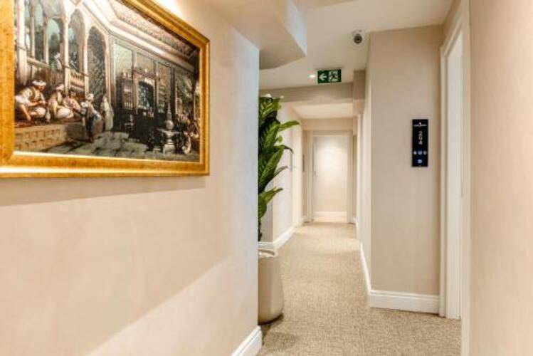 Zalel Hotels Old City