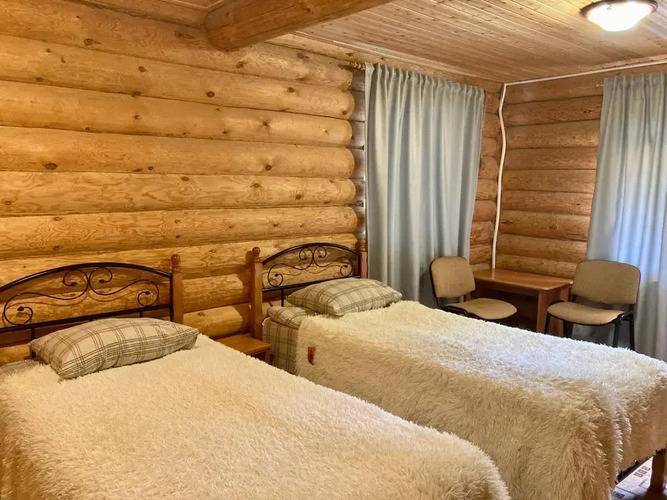 Ushba Guest House