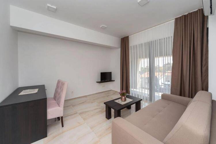 N Hotel
